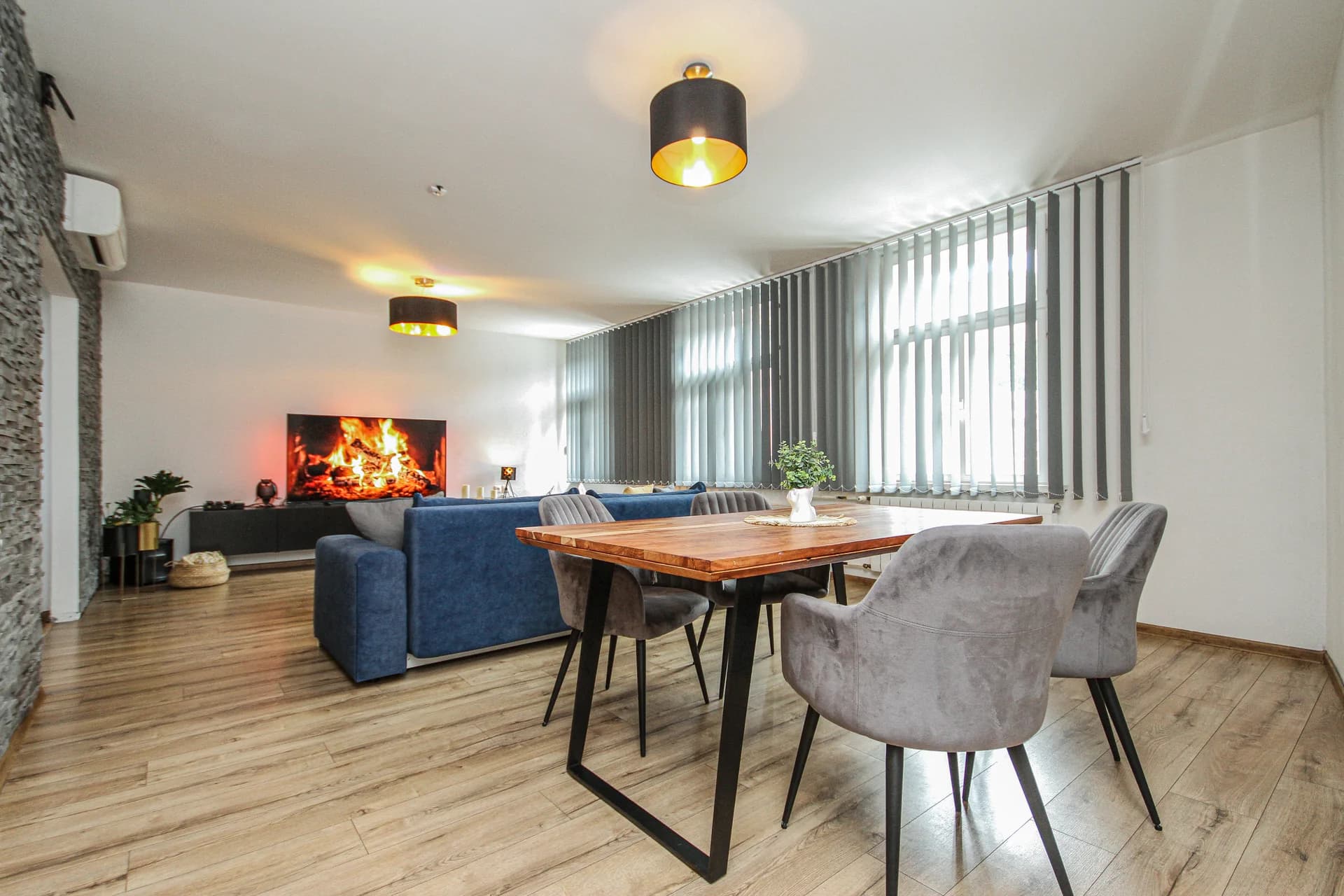 Deluxe Apartmán Trenčín – moderný apartmán v centre mesta